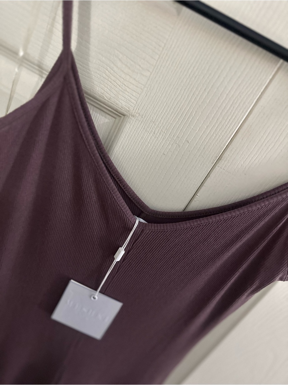 Meshki Basics Plum Wide-Leg Spaghetti Strap Ribbed Jumpsuit Sz Med - Picture 9 of 10